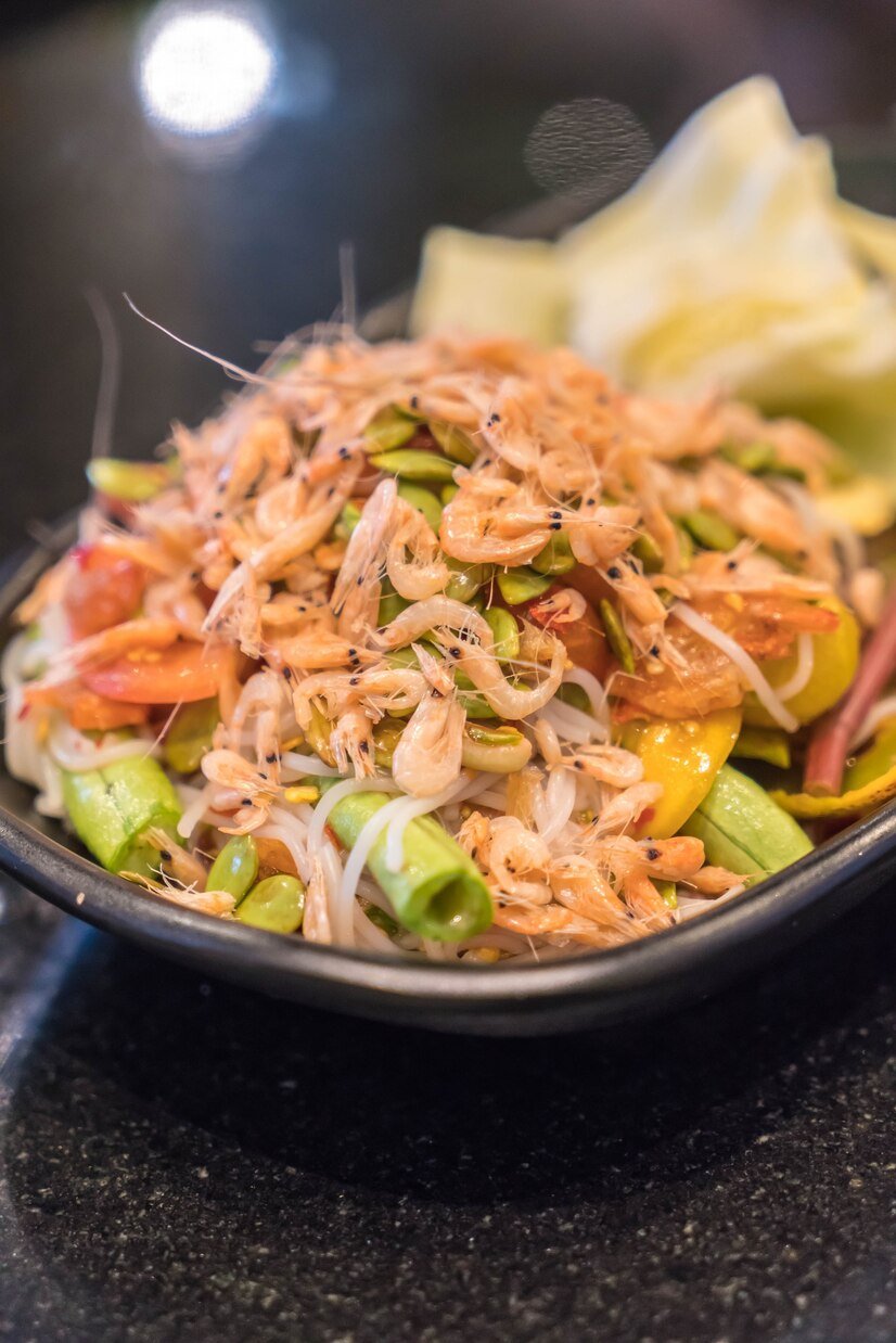 papaya-salad-som-tum_1339-2718